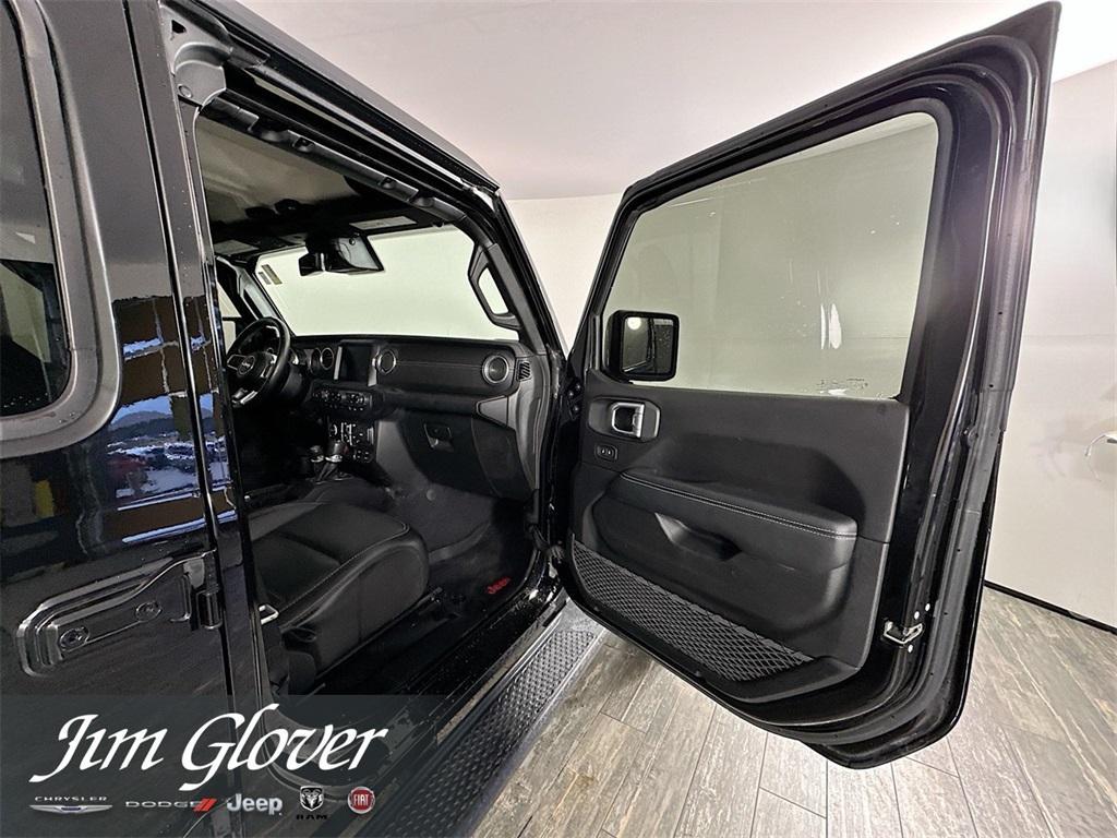 used 2020 Jeep Gladiator car, priced at $32,219