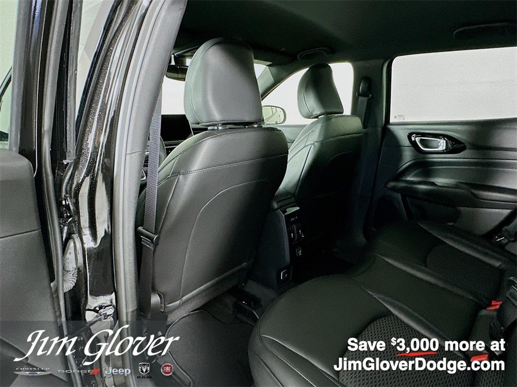 new 2026 Jeep Compass car, priced at $31,933