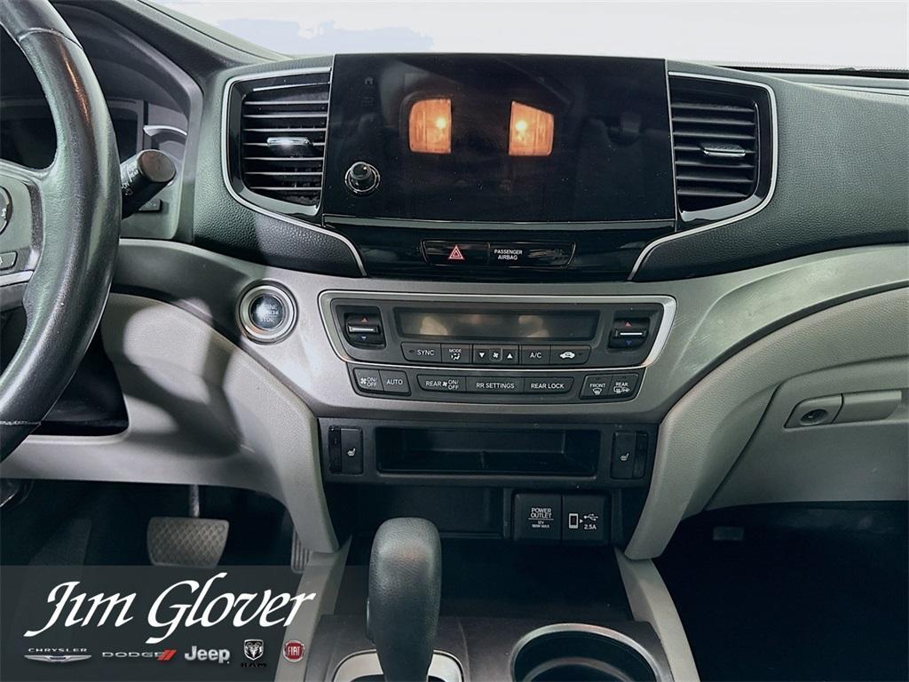 used 2019 Honda Pilot car, priced at $23,728