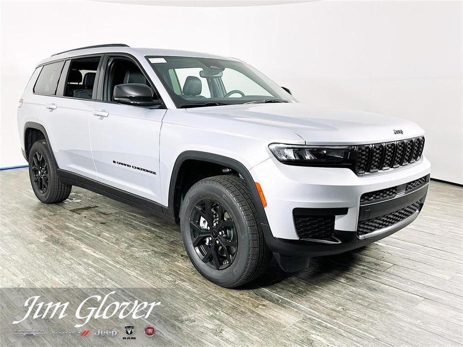 new 2024 Jeep Grand Cherokee L car, priced at $38,319