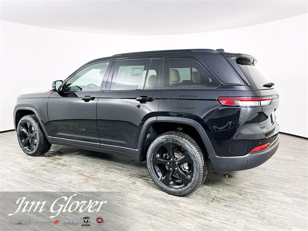 new 2025 Jeep Grand Cherokee car, priced at $46,638