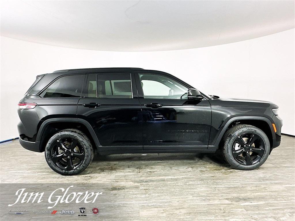 new 2025 Jeep Grand Cherokee car, priced at $46,638