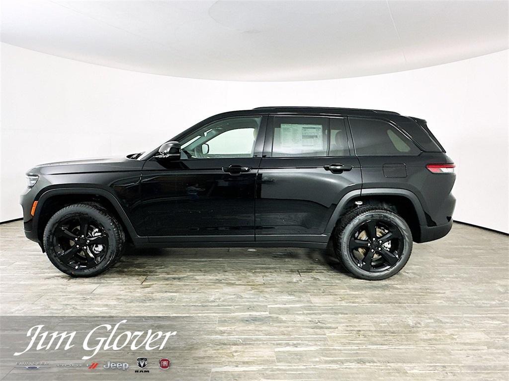 new 2025 Jeep Grand Cherokee car, priced at $46,638