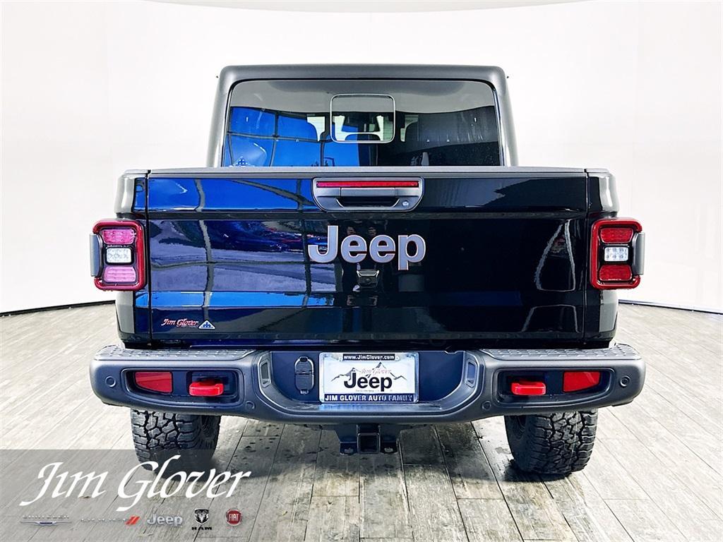 new 2026 Jeep Gladiator car, priced at $58,379