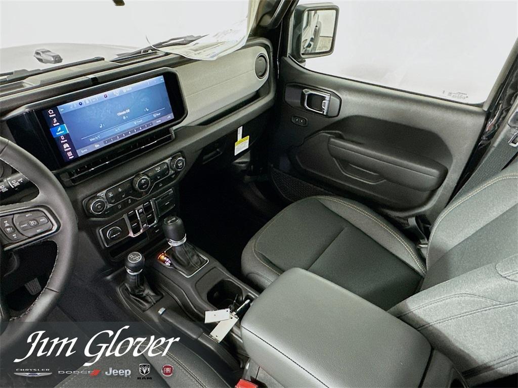new 2025 Jeep Wrangler car, priced at $44,132