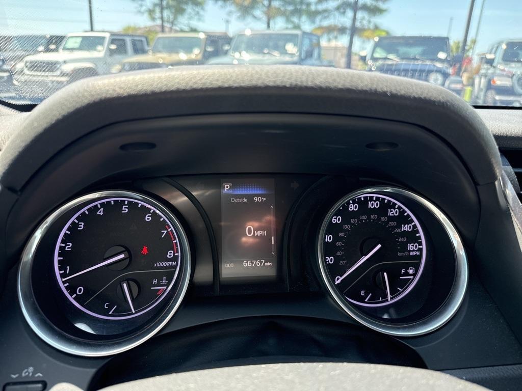 used 2018 Toyota Camry car, priced at $19,061