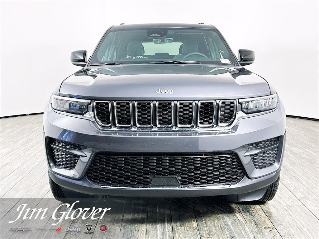 new 2025 Jeep Grand Cherokee car, priced at $35,942