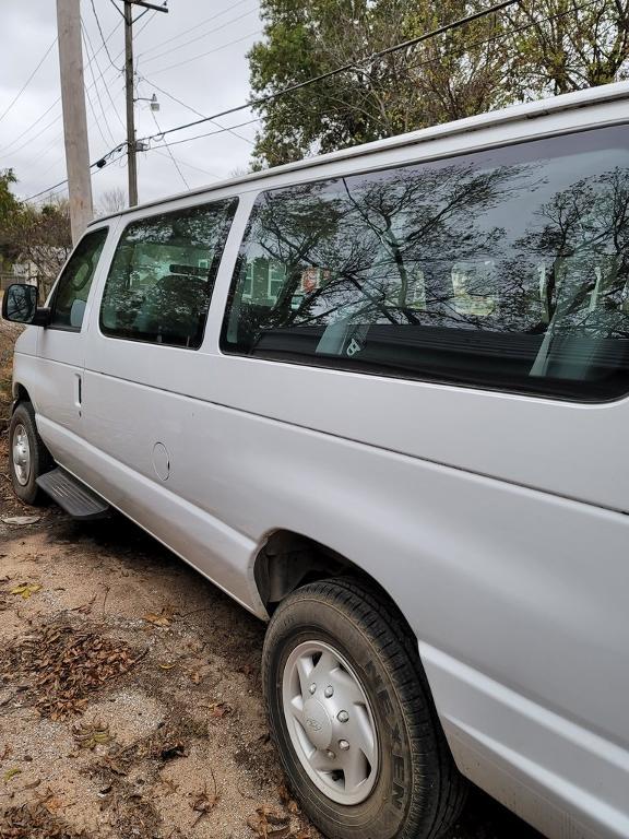 used 2007 Ford E350 Super Duty car, priced at $12,989