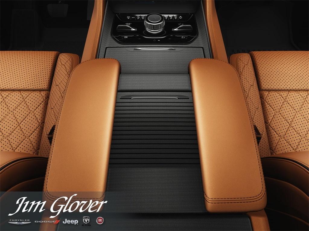 new 2025 Jeep Grand Wagoneer L car