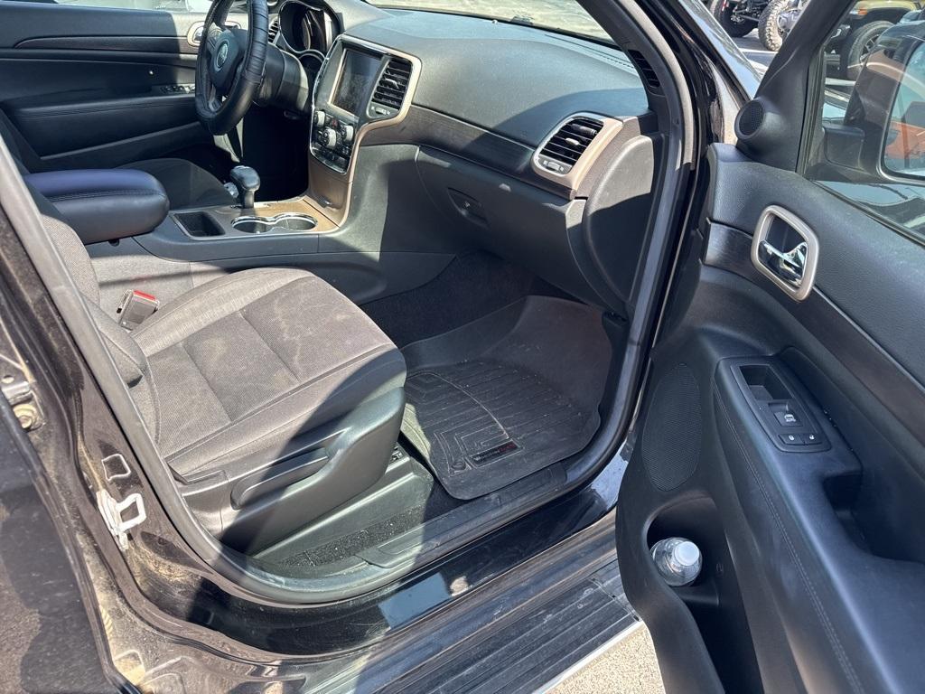 used 2014 Jeep Grand Cherokee car, priced at $14,594