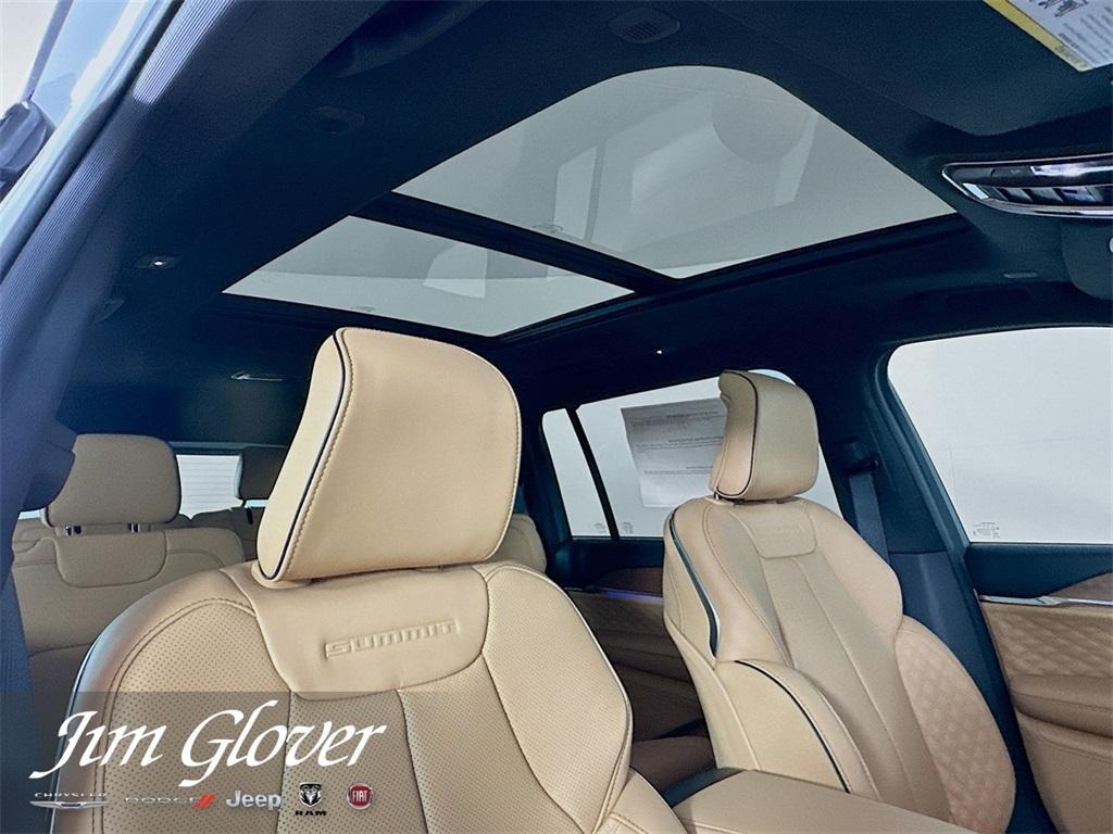 new 2025 Jeep Grand Cherokee L car, priced at $65,837