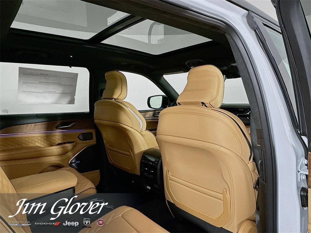 new 2025 Jeep Grand Cherokee L car, priced at $65,837