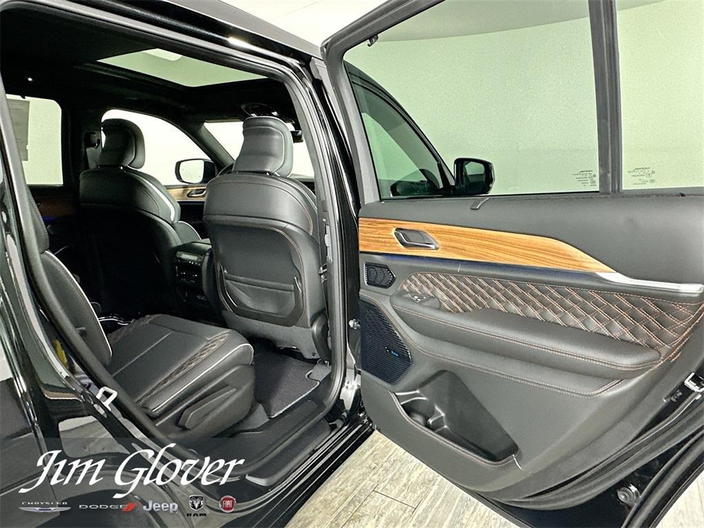 new 2025 Jeep Grand Cherokee L car, priced at $66,335