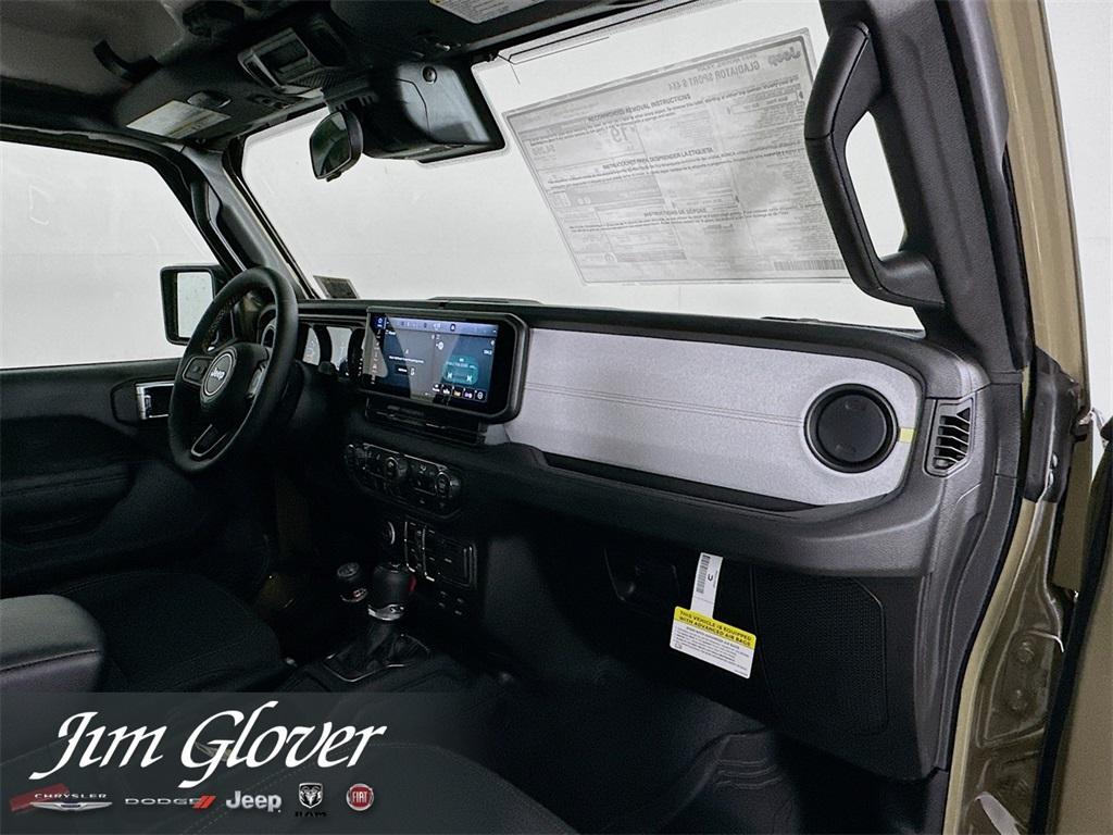 new 2025 Jeep Gladiator car, priced at $40,738