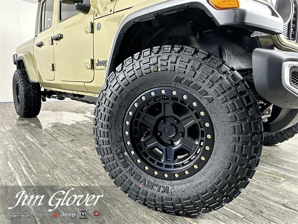 new 2025 Jeep Gladiator car, priced at $48,874