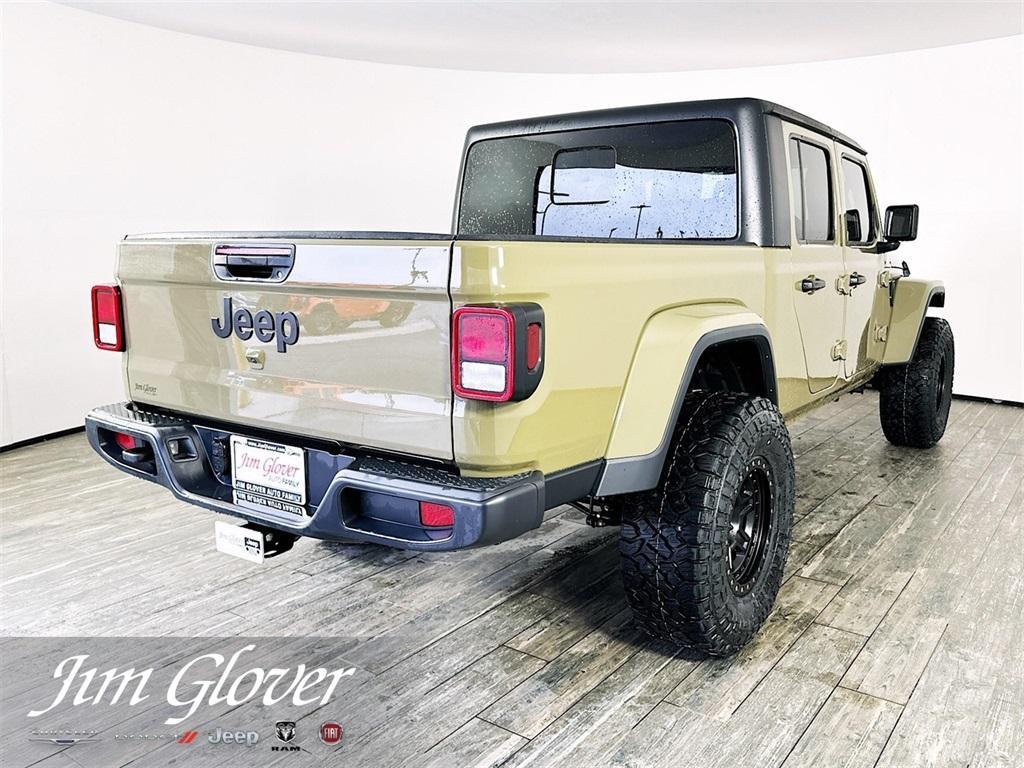 new 2025 Jeep Gladiator car, priced at $48,874