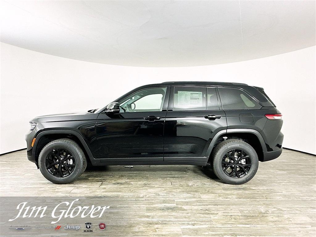 new 2025 Jeep Grand Cherokee car, priced at $39,827