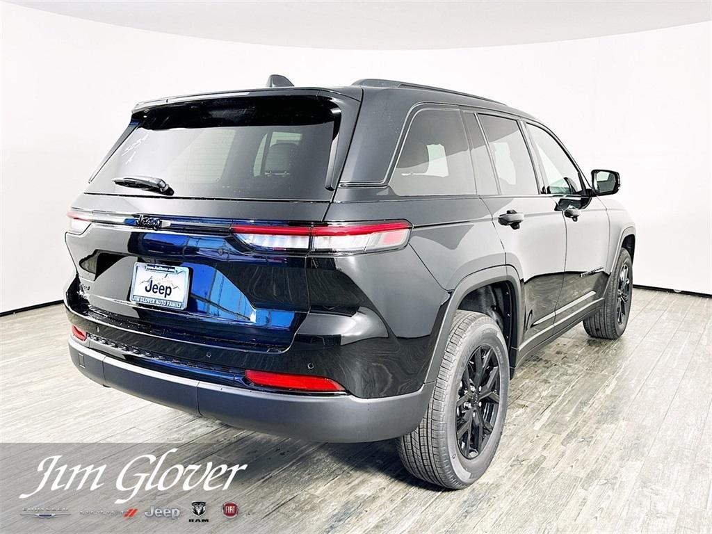 new 2025 Jeep Grand Cherokee car, priced at $39,827