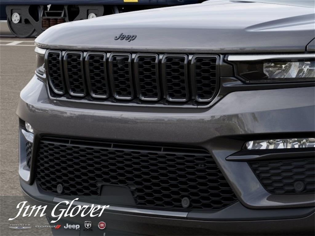 new 2025 Jeep Grand Cherokee car, priced at $50,204