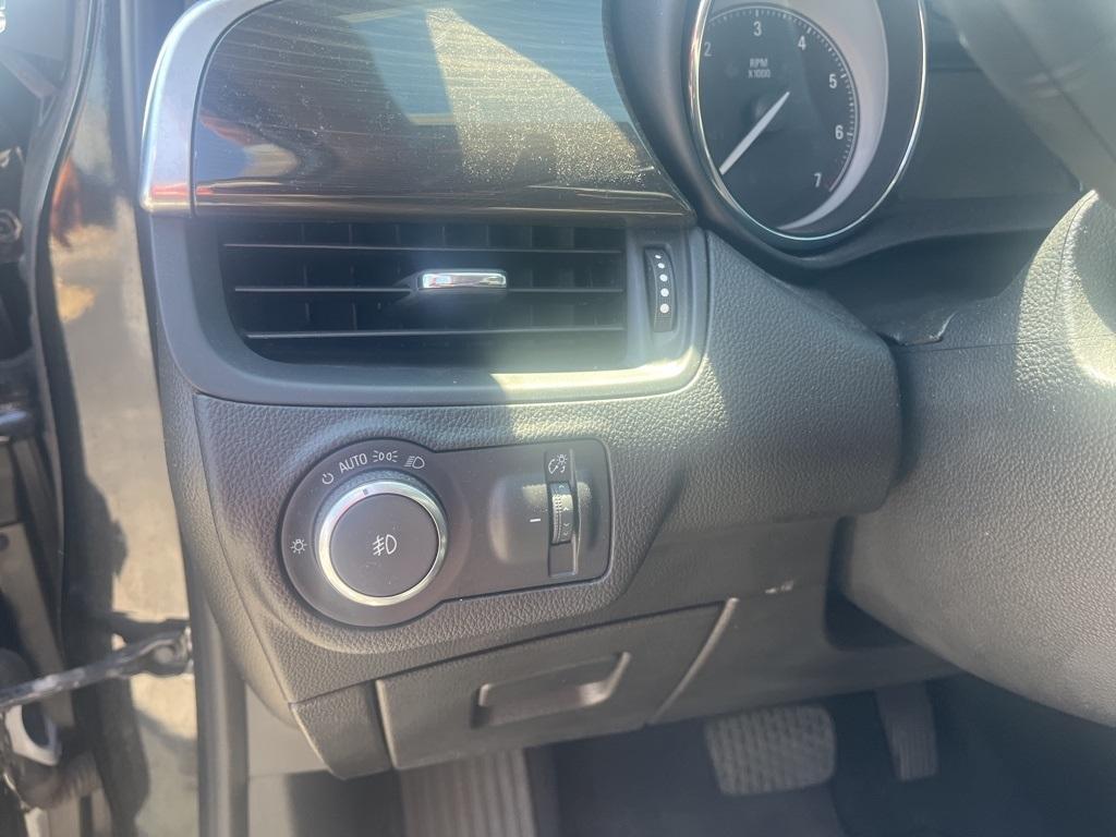 used 2020 Buick Envision car, priced at $21,513
