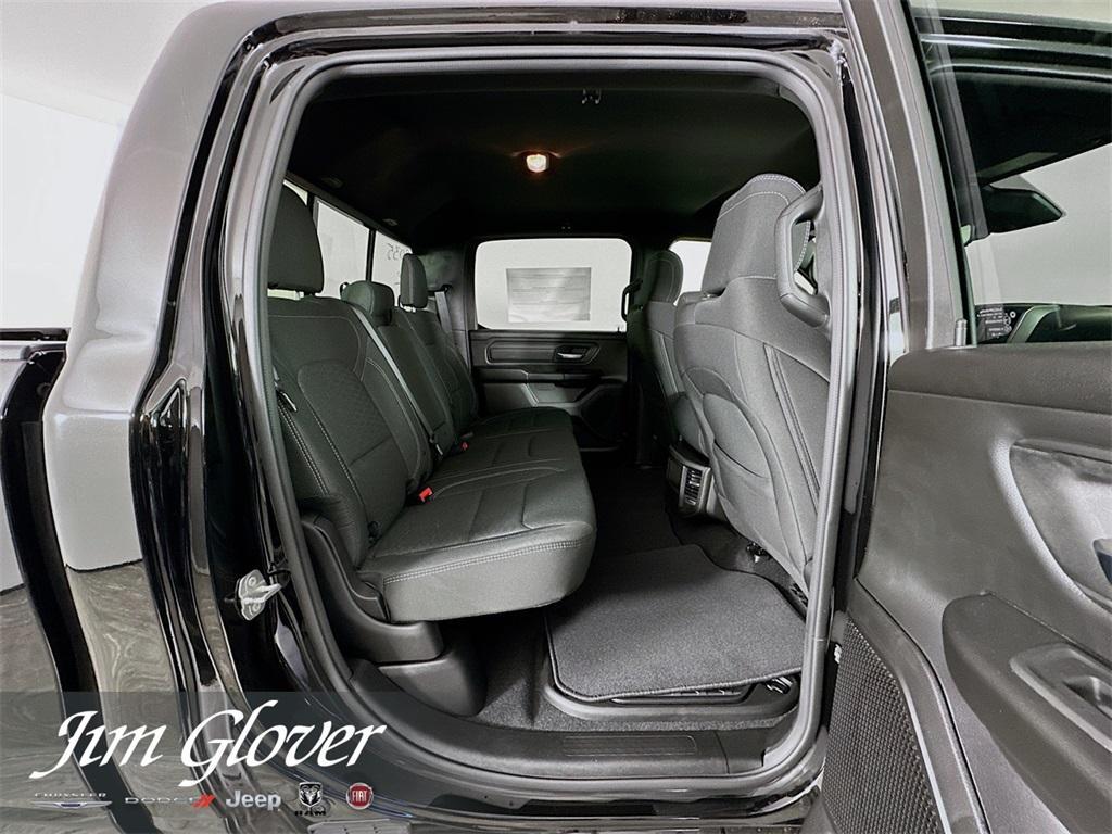 new 2025 Ram 1500 car, priced at $42,583