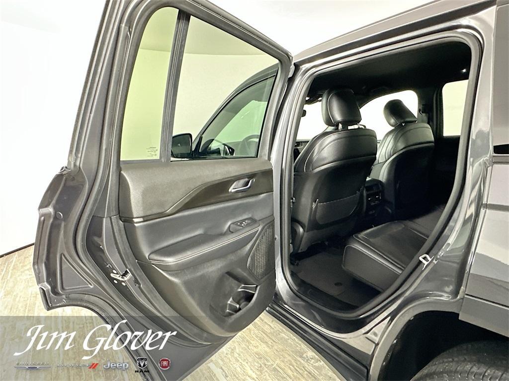 used 2023 Jeep Grand Cherokee car, priced at $31,473
