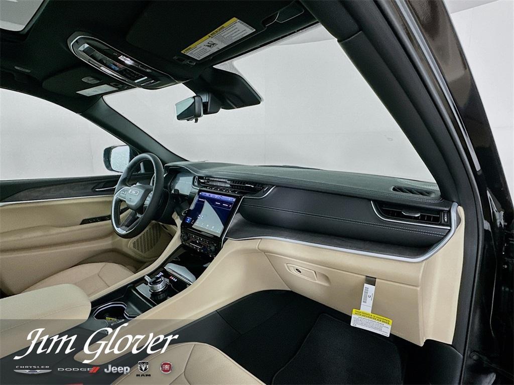 new 2025 Jeep Grand Cherokee L car, priced at $50,469
