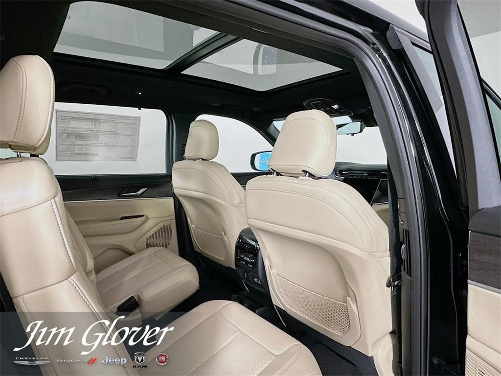 new 2025 Jeep Grand Cherokee L car, priced at $50,469