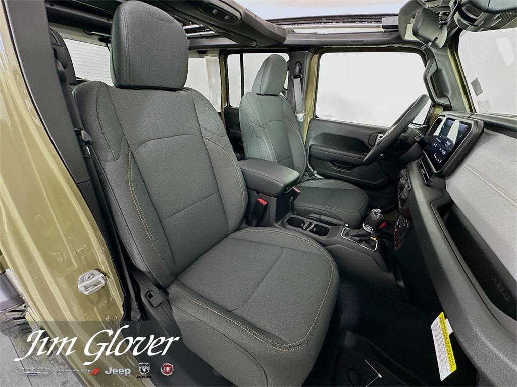 new 2025 Jeep Wrangler car, priced at $49,584