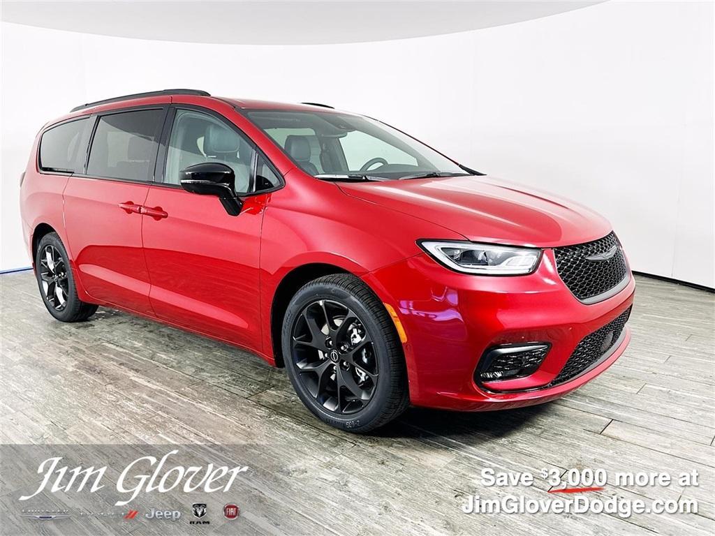 new 2026 Chrysler Pacifica car, priced at $45,990