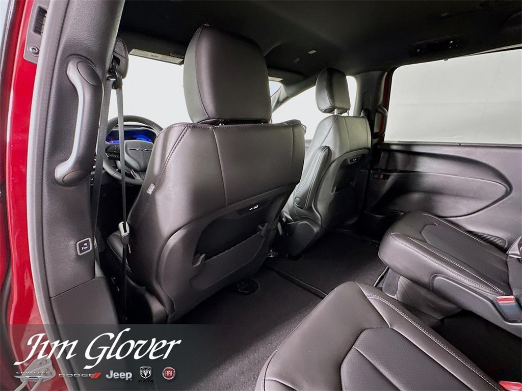 new 2026 Chrysler Pacifica car, priced at $43,550