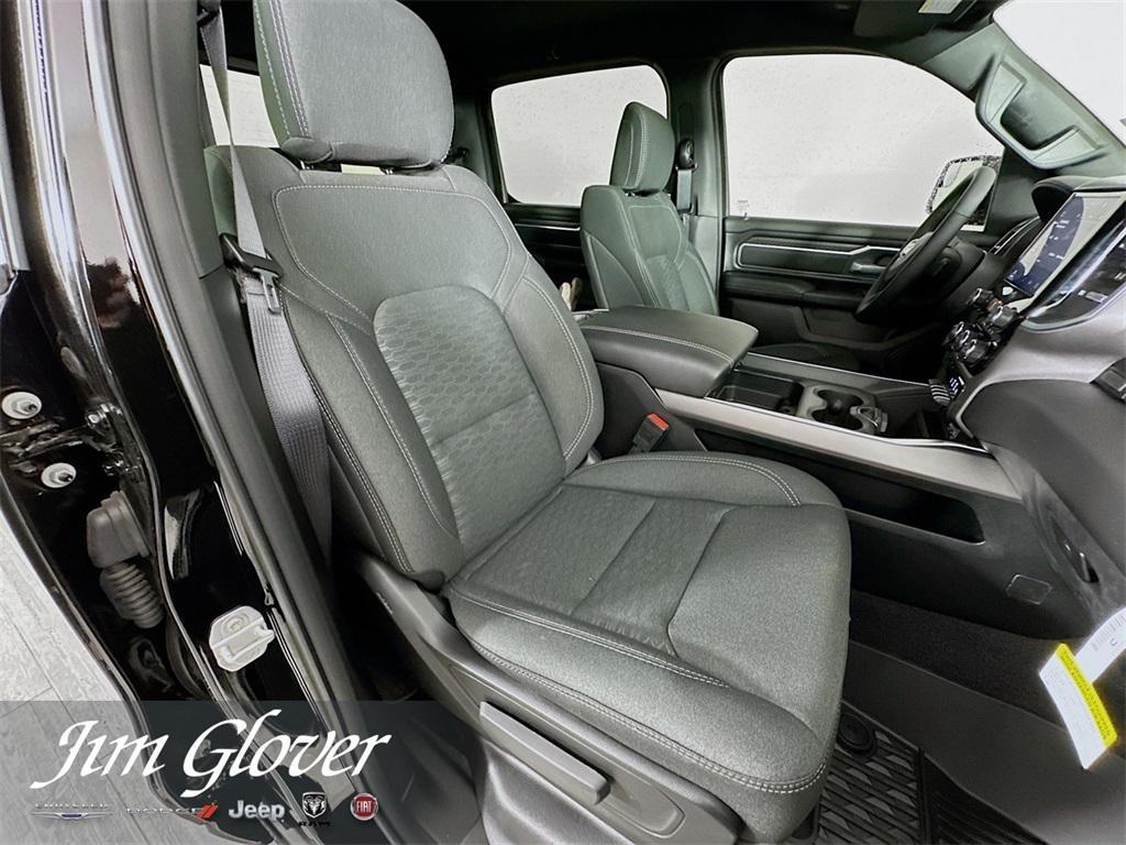 new 2025 Ram 1500 car, priced at $50,333