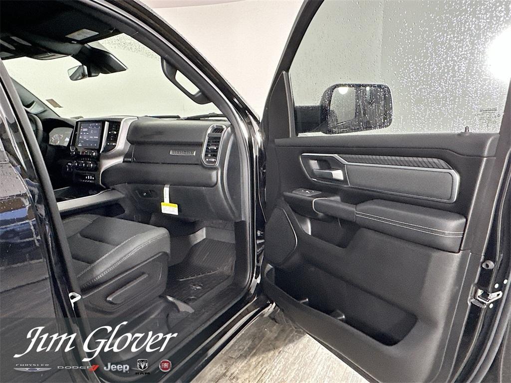 new 2025 Ram 1500 car, priced at $50,333