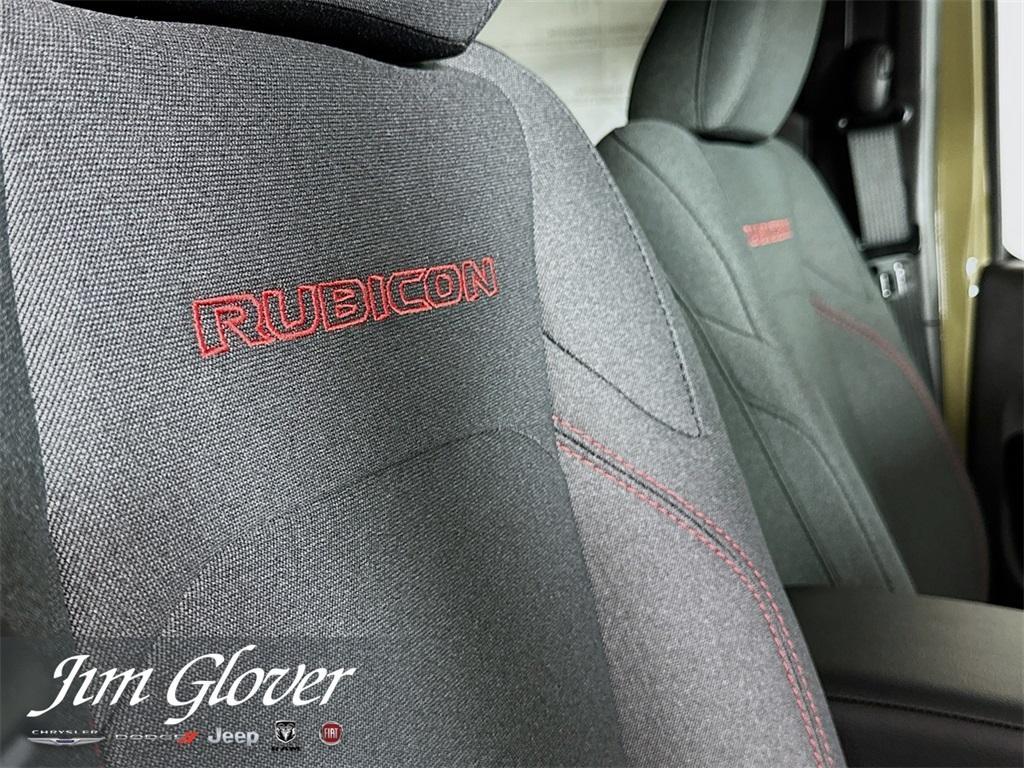 new 2025 Jeep Gladiator car, priced at $51,472