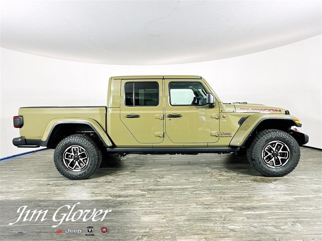new 2025 Jeep Gladiator car, priced at $51,472