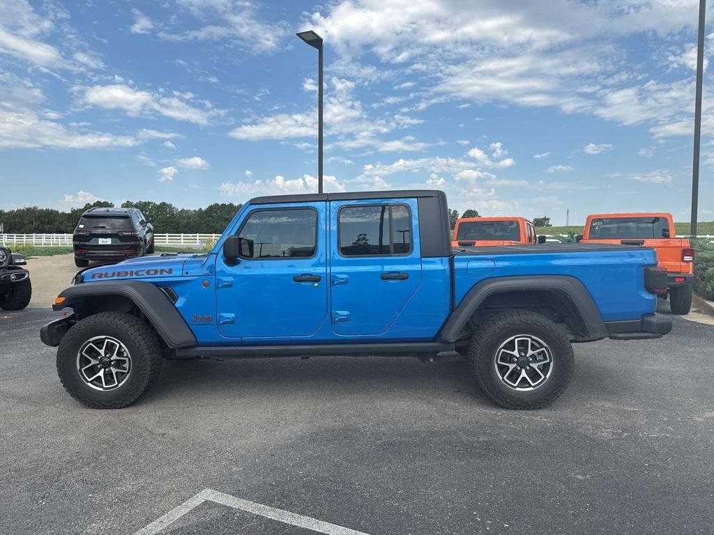 used 2024 Jeep Gladiator car, priced at $45,769