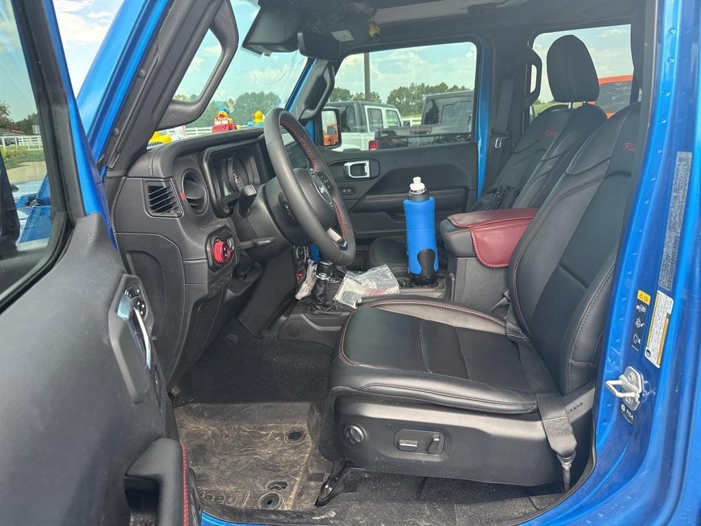 used 2024 Jeep Gladiator car, priced at $45,769