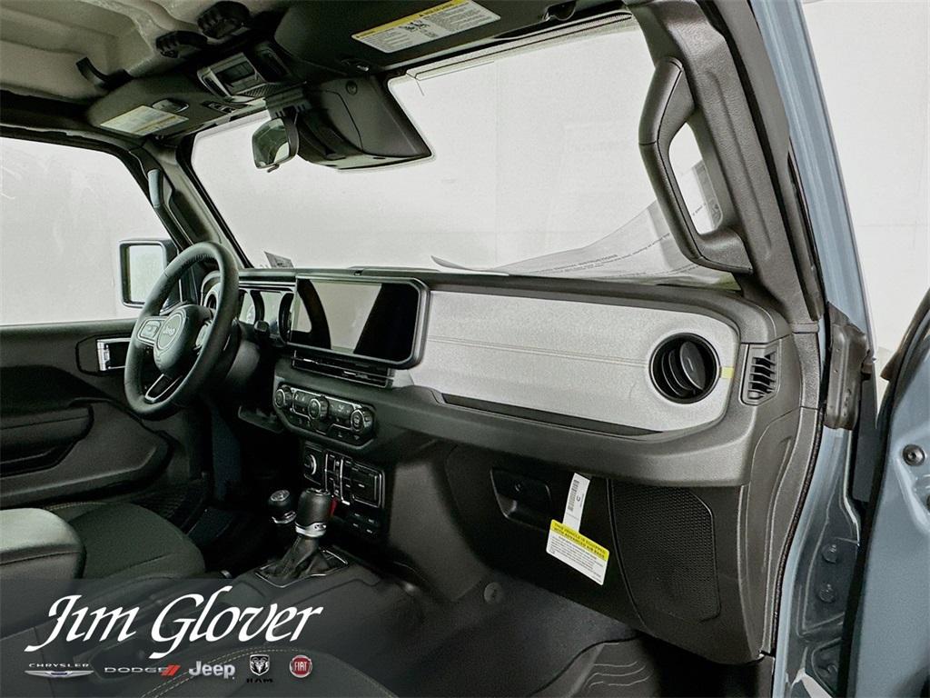 new 2025 Jeep Wrangler car, priced at $44,132