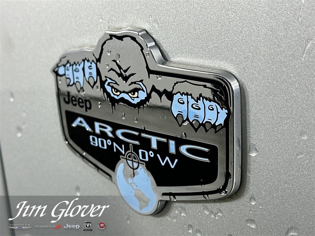 used 2012 Jeep Wrangler Unlimited car, priced at $19,510