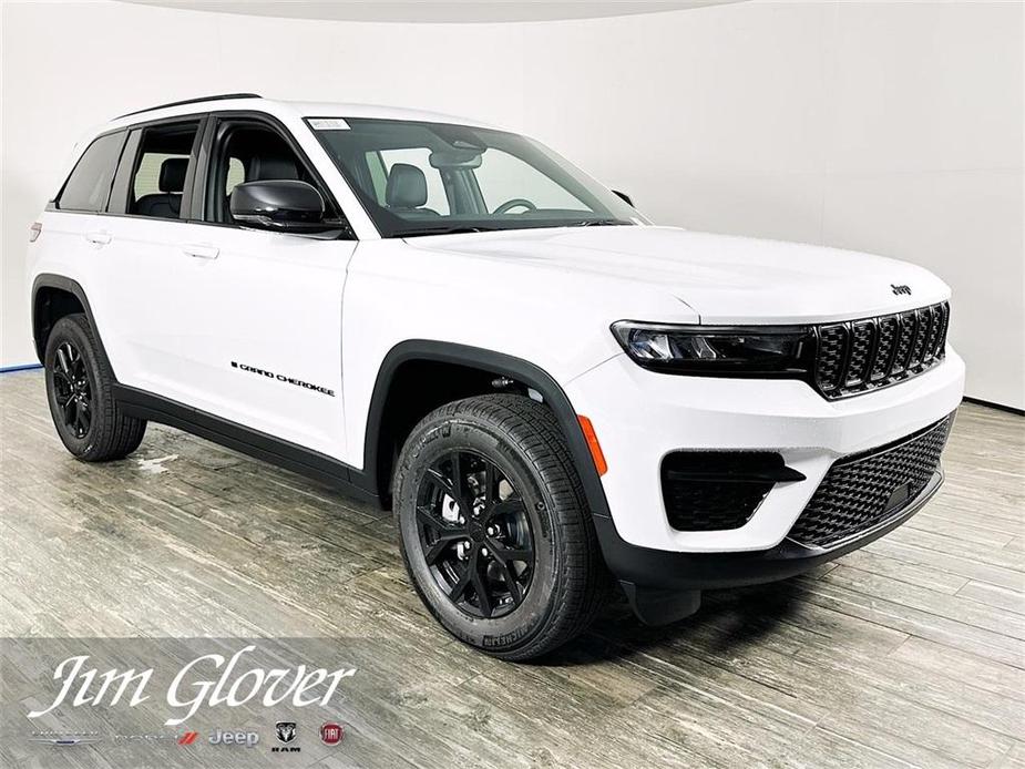 new 2024 Jeep Grand Cherokee car, priced at $38,969