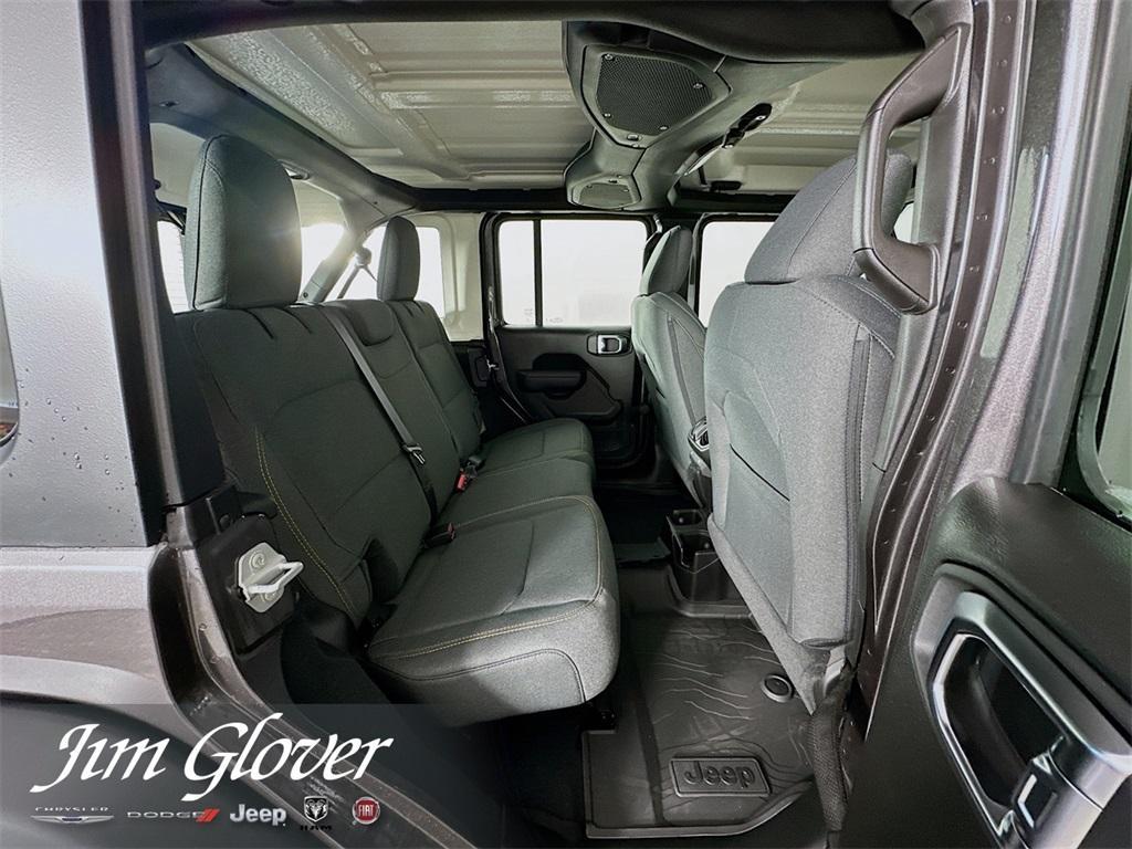 new 2025 Jeep Wrangler car, priced at $39,255