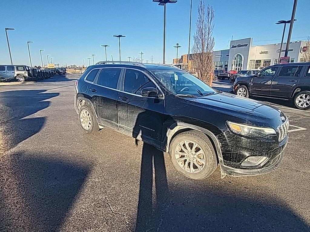 used 2019 Jeep Cherokee car