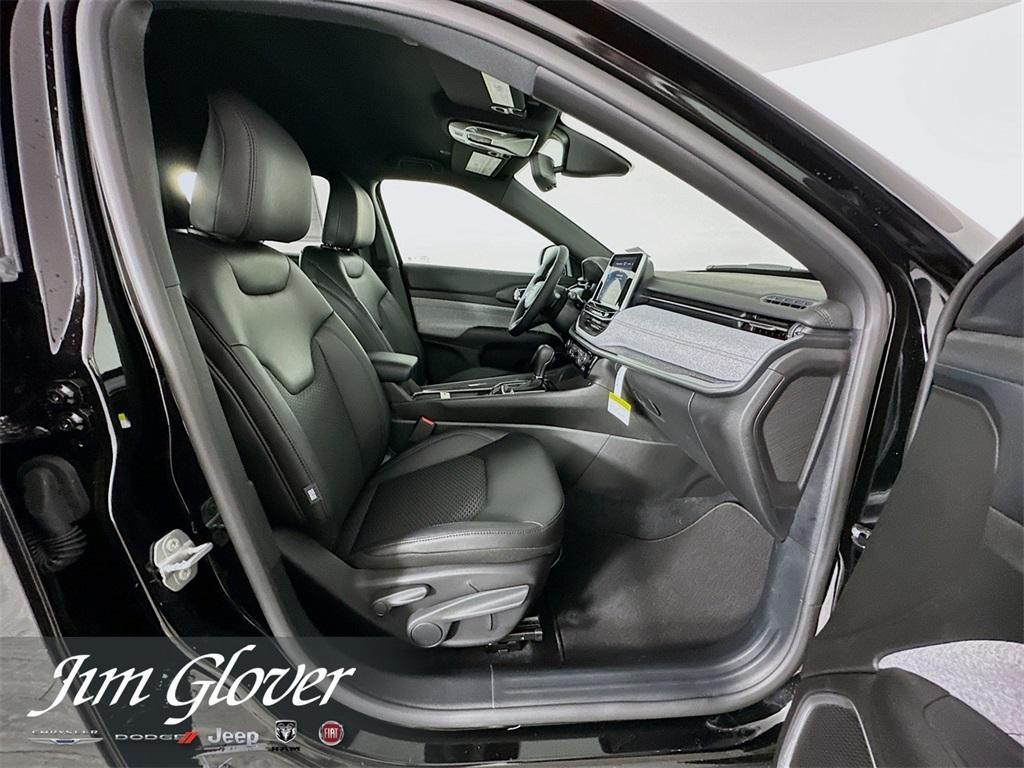 new 2025 Jeep Compass car, priced at $28,867