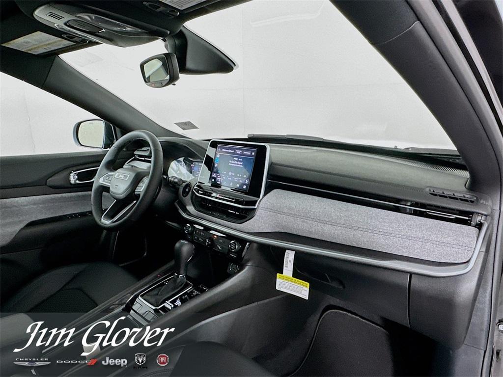 new 2025 Jeep Compass car, priced at $28,867