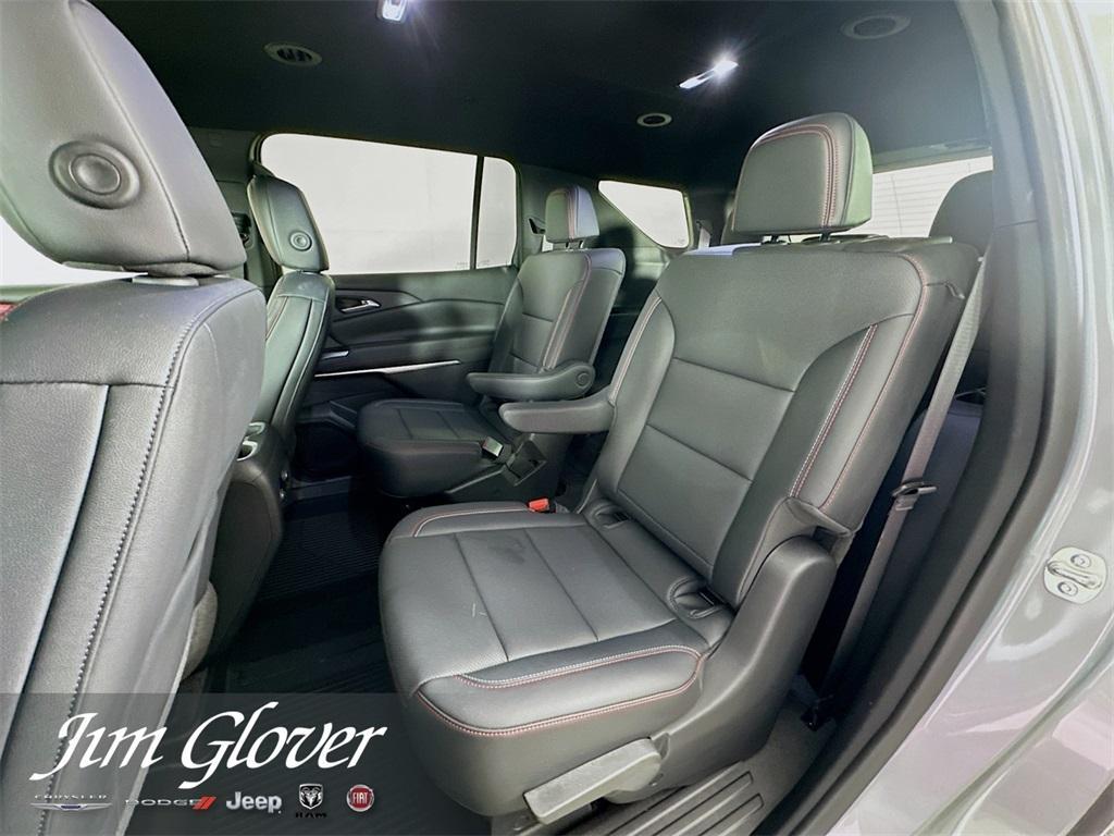used 2024 Chevrolet Traverse car, priced at $48,269