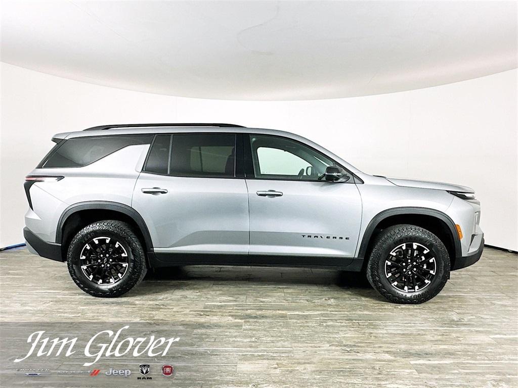 used 2024 Chevrolet Traverse car, priced at $48,269