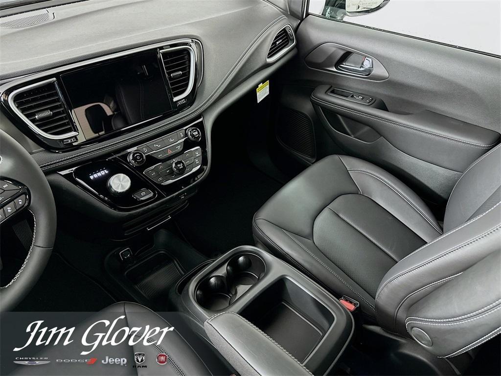 new 2026 Chrysler Pacifica car, priced at $43,118