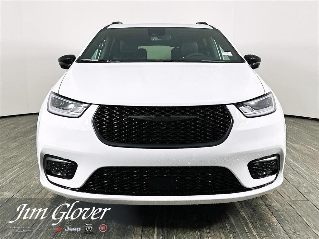 new 2026 Chrysler Pacifica car, priced at $43,118
