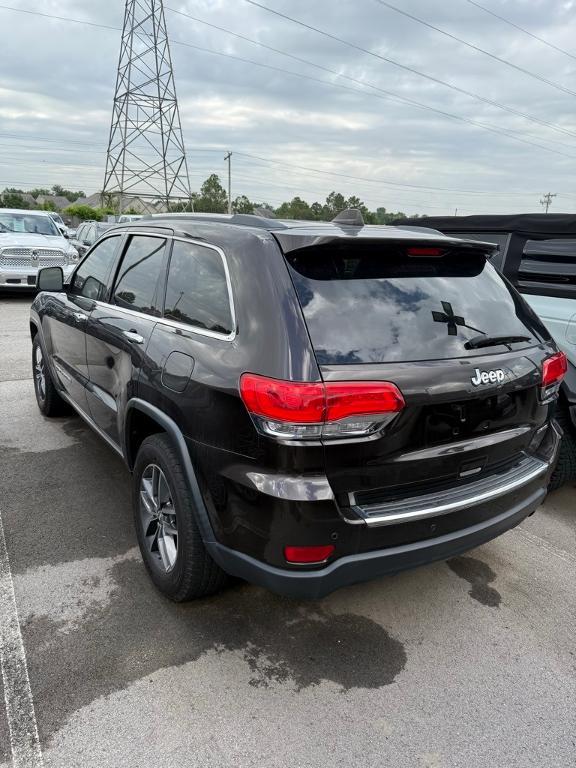 used 2017 Jeep Grand Cherokee car, priced at $13,999
