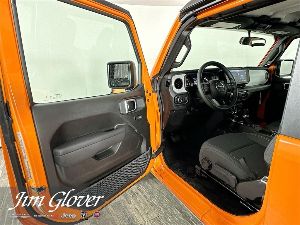 new 2025 Jeep Wrangler car, priced at $34,548